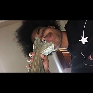 Meet your Posher, Tae